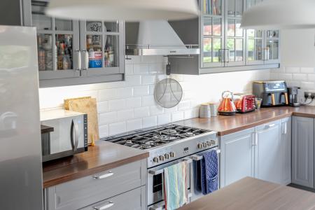 4 bedroom Terraced House for sale in Hilton Road, Potternewton, Leeds, LS8