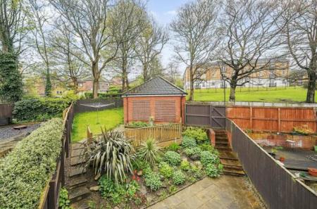 2 bedroom Duplex to let in Mansion Gate Square, Chapel Allerton, Leeds, LS7