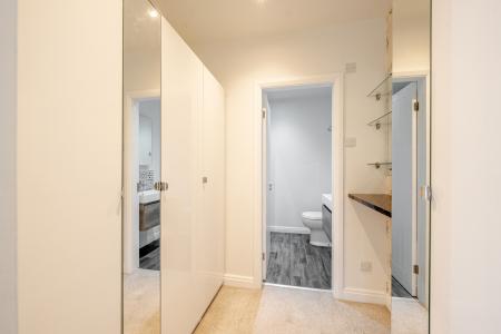 3 bedroom Semi-detached house for sale in Moor Grange View, Leeds, LS16