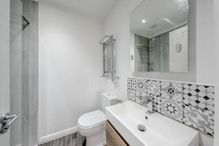 3 bedroom Semi-detached house for sale in Moor Grange View, Leeds, LS16