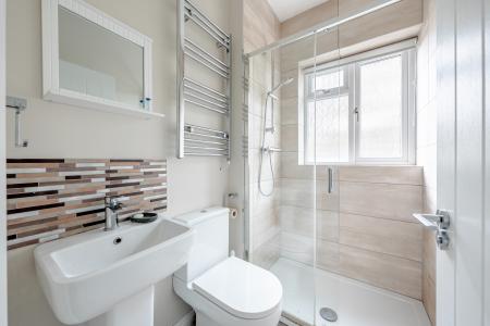 3 bedroom Semi-detached house for sale in Moor Grange View, Leeds, LS16