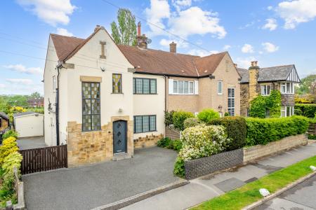 Moor Grange View, Leeds, LS16