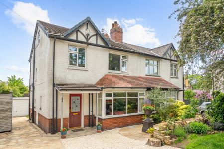 3 bedroom Semi-detached house for sale in Moor Park Villas, Far Headingley, Leeds, LS6