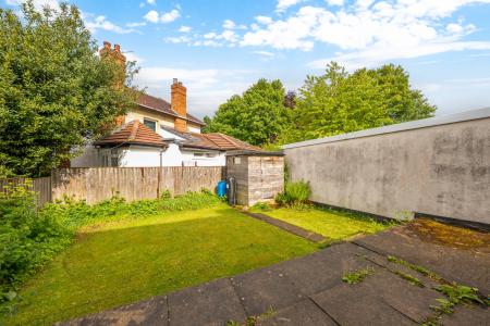 3 bedroom Semi-detached house for sale in Floral Avenue, Chapel Allerton, Leeds, LS7