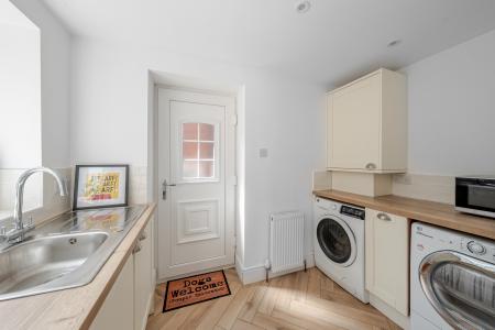 3 bedroom Semi-detached house for sale in Stainburn Crescent, Moor Allerton, Leeds, LS17