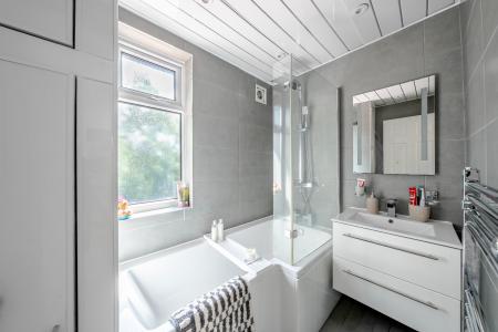 3 bedroom Semi-detached house for sale in Stainburn Crescent, Moor Allerton, Leeds, LS17