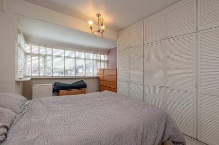 3 bedroom Semi-detached house to let in Grange Park Terrace, Oakwood, Leeds, LS8
