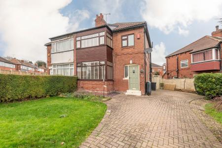3 bedroom Semi-detached house to let in Grange Park Terrace, Oakwood, Leeds, LS8