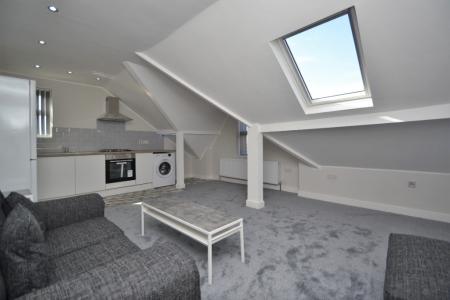 1 bedroom Flat to let in 322 Harrogate Road, Moortown, Leeds, LS17