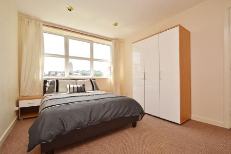2 bedroom Flat to let in Dene House Court, Leicester Place, Leeds, LS2