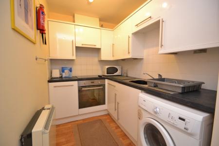 2 bedroom Flat to let in Dene House Court, Leicester Place, Leeds, LS2