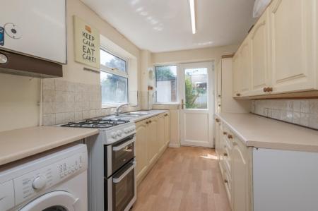 3 bedroom Semi-detached house to let in Turnberry Rise, Alwoodley, Leeds, LS17