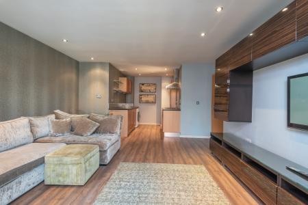 2 bedroom Flat for sale in Faroe, City Island, Gotts Road, Leeds, LS12
