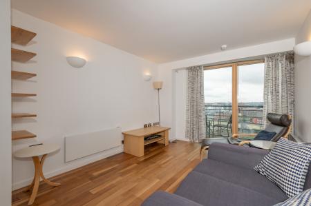2 bedroom Flat to let in Whitehall Waterfront, 2 Riverside Way, Leeds, LS1