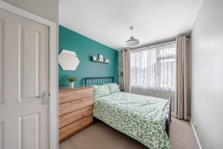 3 bedroom Semi-detached house for sale in Highwood Avenue, Moortown, Leeds, LS17