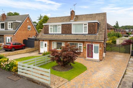 3 bedroom Semi-detached house for sale in Highwood Avenue, Moortown, Leeds, LS17