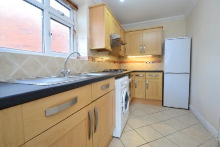 2 bedroom Flat to let in 306 Harrogate Road, Moortown, Leeds, LS17