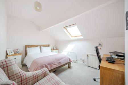 4 bedroom Terraced House for sale in Methley Grove, Chapel Allerton, Leeds, LS7