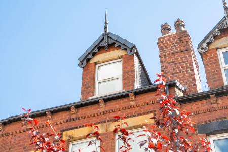 4 bedroom Terraced House for sale in Methley Grove, Chapel Allerton, Leeds, LS7