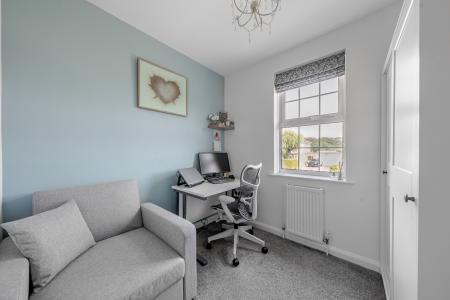 4 bedroom Detached house for sale in Shadwell Park Grove, Shadwell, Leeds, LS17