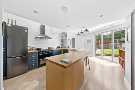 4 bedroom Semi-detached house for sale in Woodliffe Crescent, Chapel Allerton, Leeds, LS7