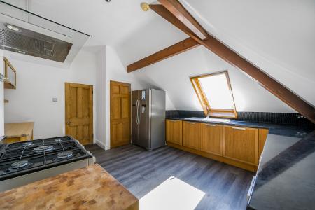 3 bedroom Duplex for sale in Park Avenue, Roundhay, Leeds, LS8