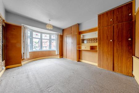 3 bedroom Semi-detached house for sale in Barthorpe Crescent, Moortown, Leeds, LS17