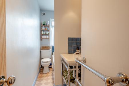 3 bedroom Terraced House for sale in Greenwood Mount, Meanwood, Leeds, LS6
