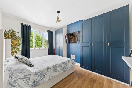 3 bedroom Semi-detached house for sale in Montagu Gardens, Oakwood, Leeds, LS8