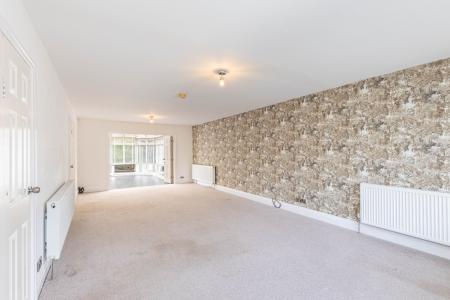 4 bedroom Detached house to let in Rand House, Foxhill Crescent, Weetwood, Leeds, LS16