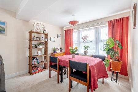 5 bedroom End of terrace house for sale in Green Road, Meanwood, Leeds, LS6