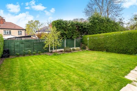 3 bedroom Semi-detached house to let in Woodliffe Crescent, Chapel Allerton, Leeds, LS7
