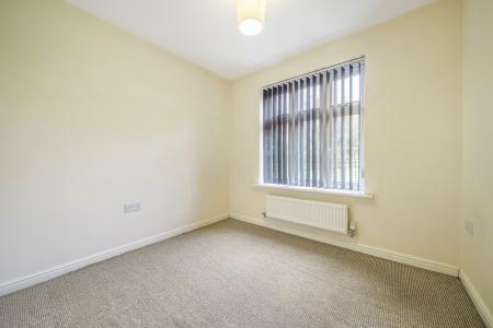 2 bedroom Flat to let in Normington House, Towler Drive, Rodley, Leeds, LS13