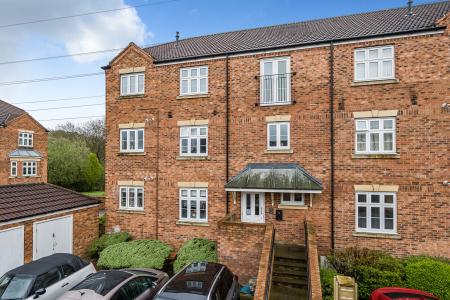 2 bedroom Flat to let in Normington House, Towler Drive, Rodley, Leeds, LS13