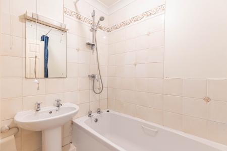 1 bedroom Flat to let in Westfield Terrace, Chapel Allerton, Leeds, LS7