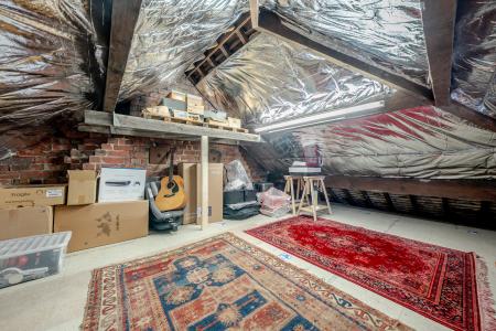 3 bedroom Semi-detached house for sale in Stainbeck Lane, Leeds, LS7