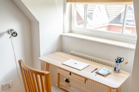 2 bedroom Flat for sale in Willow House, Chapel Allerton, Leeds, LS7