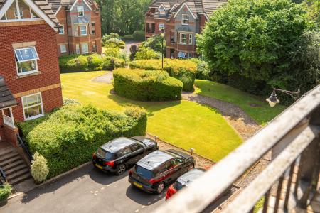2 bedroom Flat for sale in Willow House, Chapel Allerton, Leeds, LS7