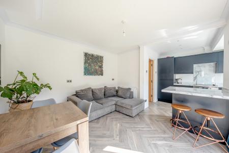 5 bedroom Semi-detached house for sale in Grange Park Rise, Roundhay, Leeds, LS8