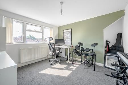 5 bedroom Semi-detached house for sale in Grange Park Rise, Roundhay, Leeds, LS8
