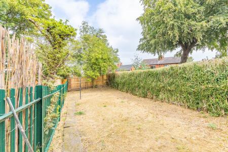2 bedroom Terraced House for sale in Miles Hill Terrace, Leeds, LS7