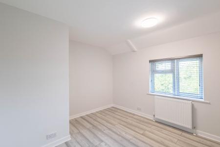 2 bedroom Terraced House for sale in Miles Hill Terrace, Leeds, LS7