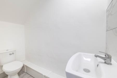 2 bedroom Terraced House for sale in Miles Hill Terrace, Leeds, LS7