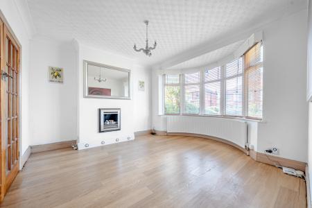 5 bedroom Semi-detached house for sale in St Martins View, Chapel Allerton, Leeds, LS7