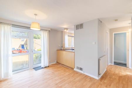 3 bedroom Terraced House for sale in Park Edge Close, Roundhay, Leeds, LS8
