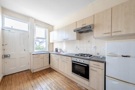 5 bedroom Terraced House for sale in Potternewton Lane, Chapel Allerton, Leeds, LS7