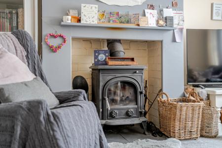 3 bedroom Semi-detached house for sale in Foxwood Rise, Oakwood, Leeds, LS8