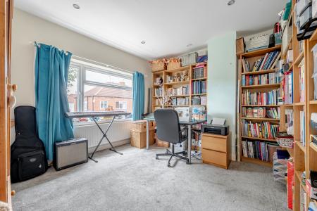 3 bedroom Semi-detached house for sale in Foxwood Rise, Oakwood, Leeds, LS8