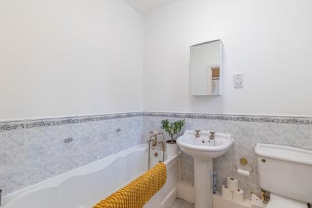 3 bedroom Terraced House for sale in Redhouse Lane, Chapel Allerton, Leeds, LS7