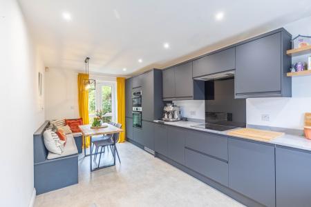 3 bedroom Terraced House for sale in Redhouse Lane, Chapel Allerton, Leeds, LS7
